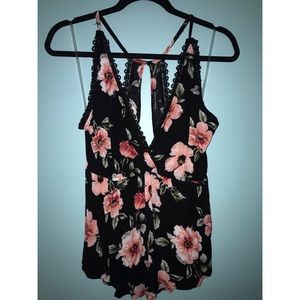 Kendall & Kylie tank